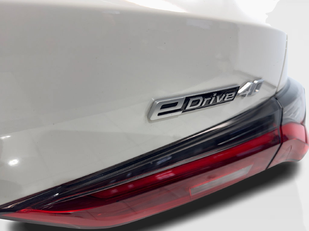 Used 2024 BMW i4 eDrive40 w/ Premium Package RWD image 26