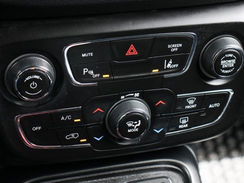 Used 2021 Jeep Compass Trailhawk image 29