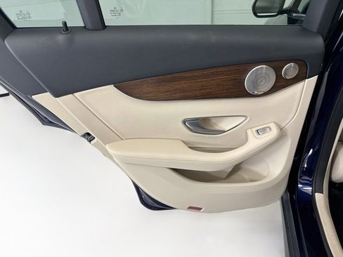 Certified 2021 Mercedes-Benz GLC 300 4MATIC image 25