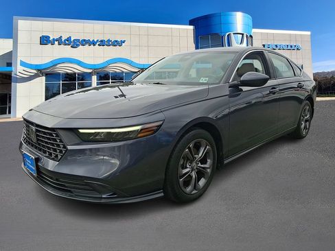 Used 2023 Honda Accord EX image 3