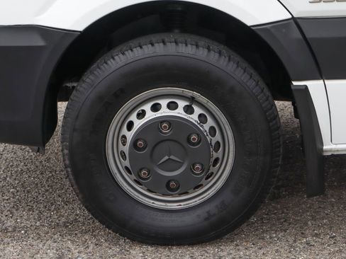 Used 2016 Mercedes-Benz Sprinter 3500 w/ Heavy Duty Front Axle Package image 37