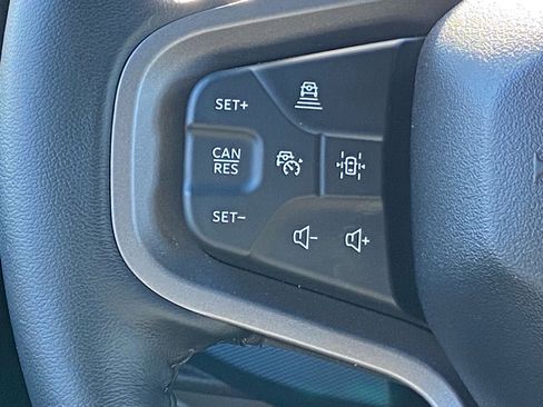 Used 2024 Ford Bronco Outer Banks image 7