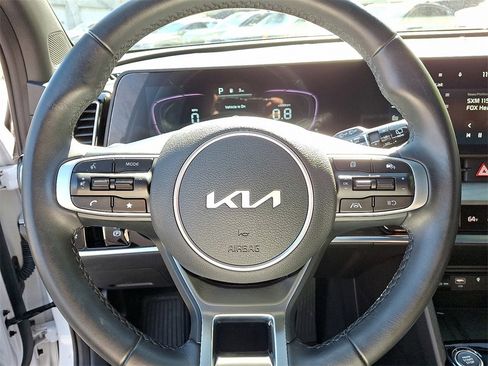 Used 2025 Kia Sportage X-Line w/ Premium Package image 21