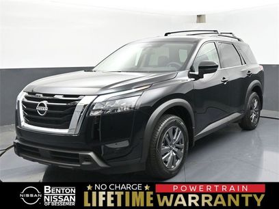 New 2025 Nissan Pathfinder SV