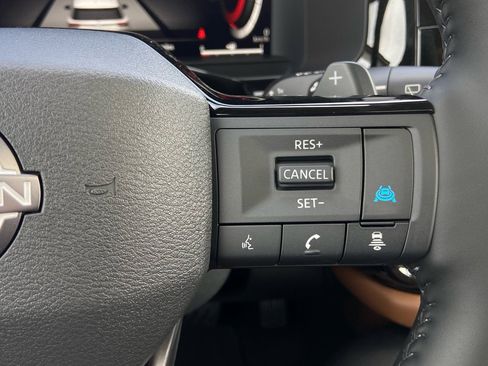 New 2026 Nissan Pathfinder Platinum AWD/4WD image 29