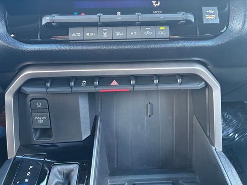 Used 2024 Toyota Tundra SR5 AWD/4WD image 23