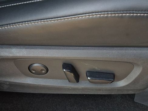 Used 2023 INFINITI QX60 Luxe w/ Cargo Package FWD image 41