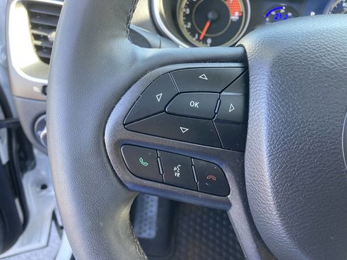 Used 2022 Jeep Cherokee Trailhawk w/ Sun, Sound & Nav Group image 18