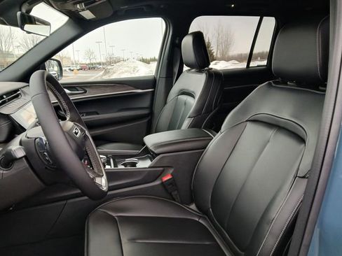 New 2026 Jeep Grand Cherokee Limited w/ Limited Altitude Package image 11