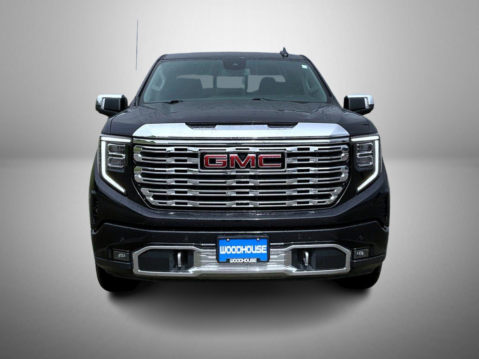 Used 2022 GMC Sierra 1500 Denali AWD/4WD image 2