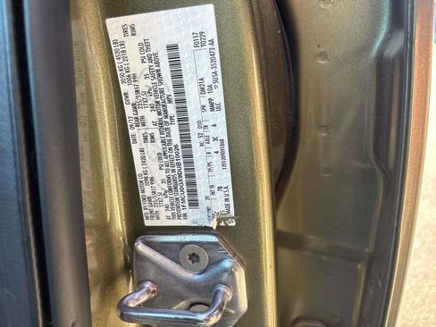 Used 2013 Ford Escape SE image 32