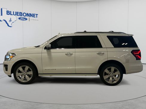 Used 2023 Ford Expedition Platinum RWD image 6