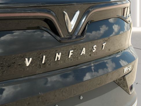 New 2025 VinFast VF 8 Plus AWD/4WD image 33