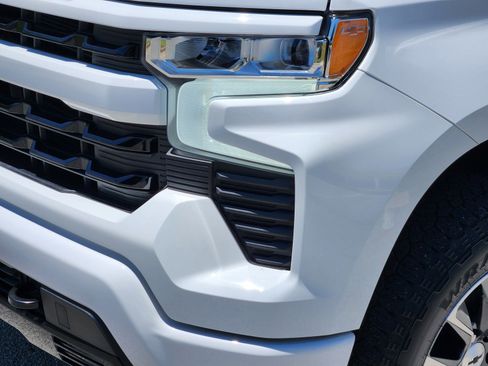 Used 2024 Chevrolet Silverado 1500 RST w/ Texas Edition Plus AWD/4WD image 27