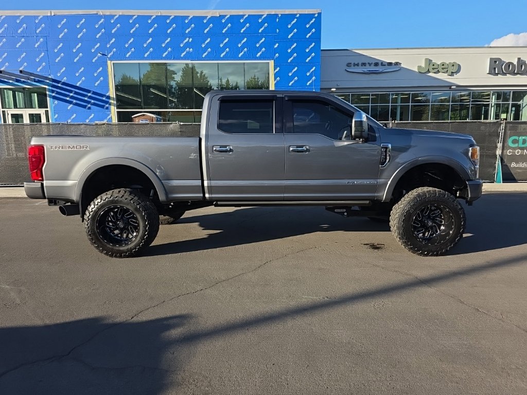 Used 2022 Ford F350 Platinum w/ Tremor Off-Road Package AWD/4WD image 6