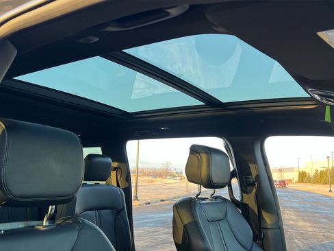 Used 2023 Jeep Wagoneer Series II w/ Convenience Group I image 33