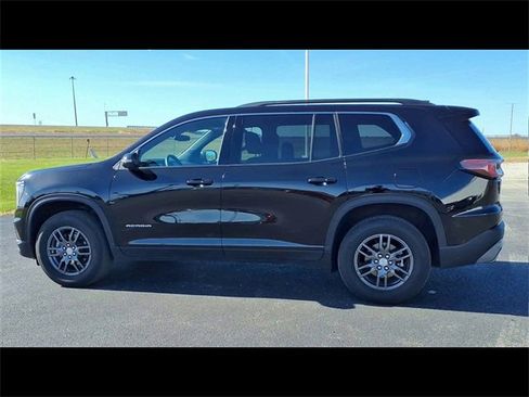 Used 2025 GMC Acadia Elevation image 5