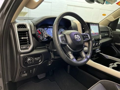 Used 2019 RAM 1500 Laramie AWD/4WD image 26