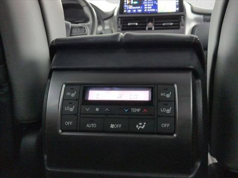 Used 2023 Lexus GX 460 w/ Black Line Special Edition image 17