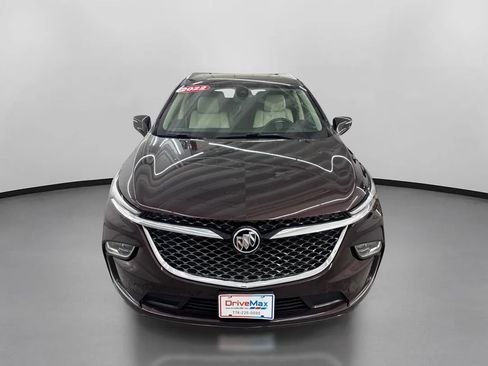 Used 2022 Buick Enclave Avenir w/ Avenir Technology Package AWD/4WD image 2