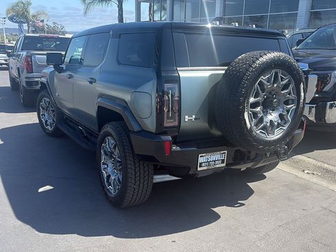 Used 2024 GMC Hummer EV 3X AWD/4WD image 16