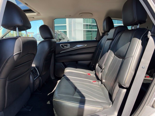 Used 2016 INFINITI QX60 Luxe w/ Premium Package AWD/4WD image 23