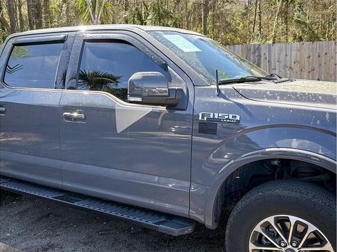 Used 2018 Ford F150 Lariat w/ Equipment Group 502A Luxury AWD/4WD image 15