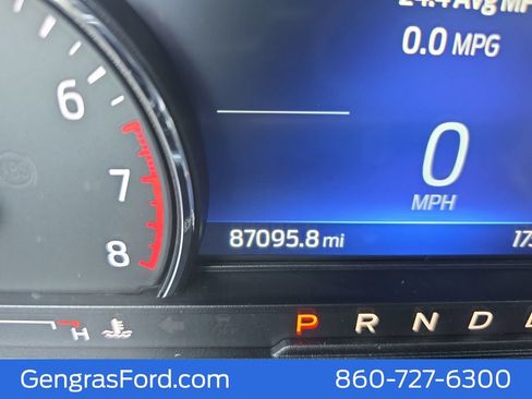 Certified 2022 Ford Explorer XLT w/ Equipment Group 202A AWD/4WD image 28