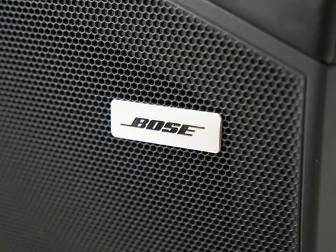 Certified 2025 Porsche Cayenne S image 17