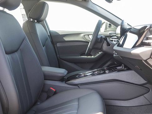 New 2025 Audi A5 2.0T Premium image 16