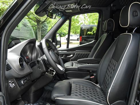 Used 2025 Mercedes-Benz Sprinter 3500 image 20