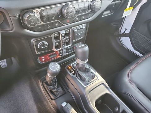 New 2026 Jeep Wrangler Unlimited Rubicon image 11