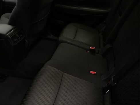 Used 2017 Nissan Rogue SV AWD/4WD image 11