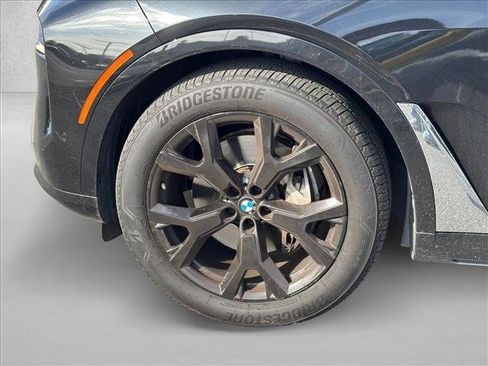 Certified 2023 BMW X7 xDrive40i w/ Climate Comfort Package image 19