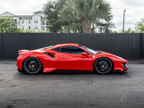 Used 2019 Ferrari 488 Pista Coupe RWD image 52
