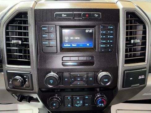 Used 2019 Ford F250 XL w/ Power Equipment Group AWD/4WD image 19