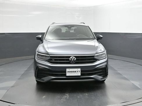 Used 2022 Volkswagen Tiguan SE R-Line FWD image 22