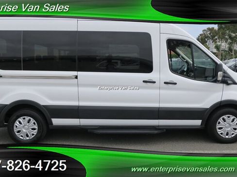 Used 2023 Ford Transit 350 XLT RWD image 4