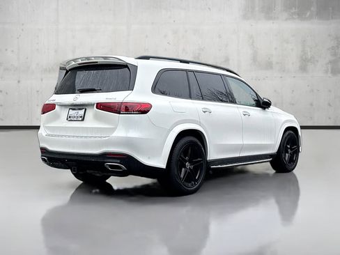 Used 2022 Mercedes-Benz GLS 450 4MATIC image 7