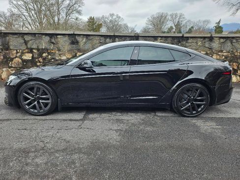 Used 2023 Tesla Model S AWD image 8