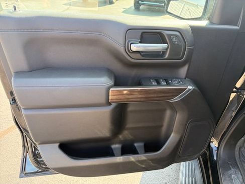 Used 2021 Chevrolet Silverado 1500 RST AWD/4WD image 12