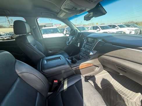 Used 2019 Chevrolet Tahoe LT image 27