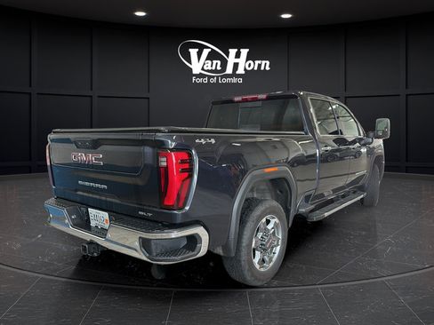 Used 2025 GMC Sierra 2500 SLT w/ SLT Convenience Package AWD/4WD image 7