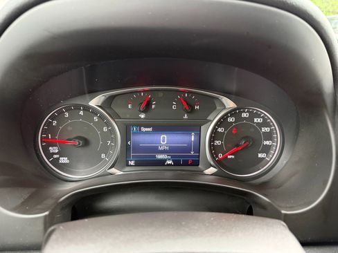 Used 2024 GMC Terrain SLE w/ Driver Convenience Package AWD/4WD image 28