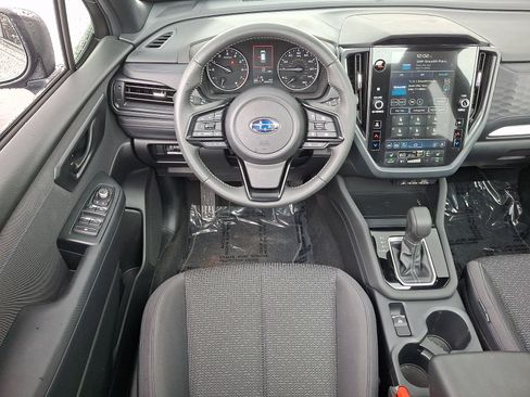Certified 2025 Subaru Forester Premium AWD/4WD image 11