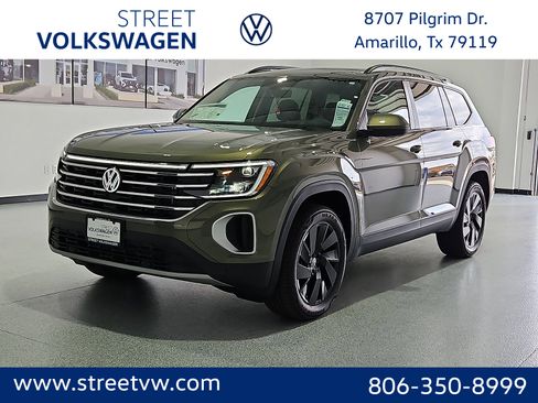 New 2026 Volkswagen Atlas SE FWD image 1