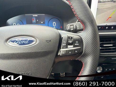 Used 2023 Ford Escape ST-Line Elite w/ Premium Technology Package AWD/4WD image 34