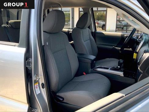 Certified 2019 Toyota Tacoma SR5 image 7