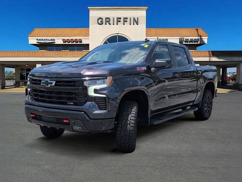 Used 2023 Chevrolet Silverado 1500 LT Trail Boss AWD/4WD image 11