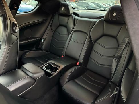 Used 2013 Maserati GranTurismo Sport image 25